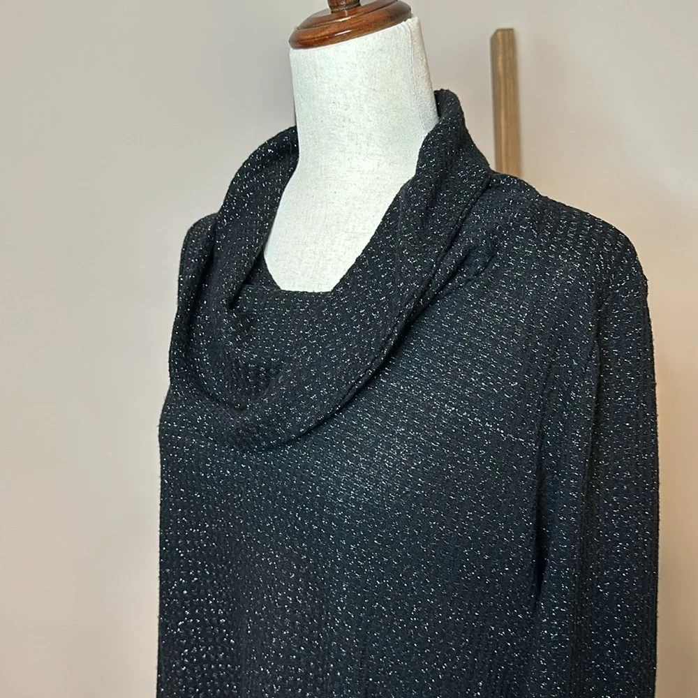 Dressbarn Sunday Cowl Neck Sweater with Metallic Shimmer Size Large in GUC
